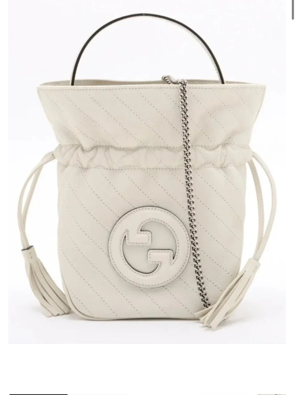 Gucci White Quilted Leather Drawstring Bucket Bag with Chain
